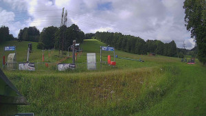 Skiareál Lázeňský vrch - Sjezdovka - 17.6.2025 v 08:24