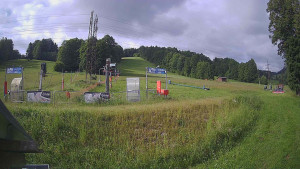 Skiareál Lázeňský vrch - Sjezdovka - 17.6.2025 v 08:29