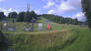 Skiareál Lázeňský vrch - Sjezdovka - 17.6.2025 v 09:04