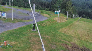Skiareál Troják - Otočná kamera, svah A - 27.6.2025 v 07:30