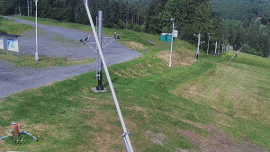 Skiareál Troják - Otočná kamera, svah A - 27.6.2025 v 10:30