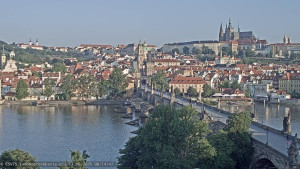 Město Praha - Pražský hrad, Karlův most, Vltava - 17.6.2025 v 06:15