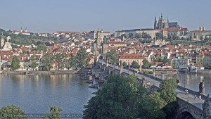 Město Praha - Pražský hrad, Karlův most, Vltava - 17.6.2025 v 06:45