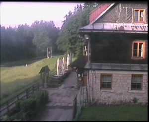 SkiAreál - Horský hotel Vsacký Cáb - Terasa horského hotelu - 17.6.2025 v 06:45