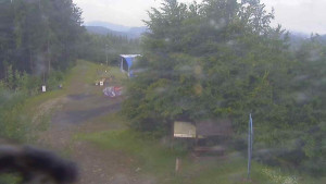 Skiareál Bílá - Lanovka - výstupní stanice - 17.6.2025 v 05:55