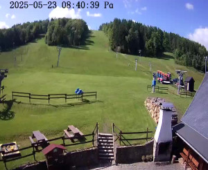 Skiareál Horní Podluží - Nástupní stanice vleků Horní Podluží - 23.5.2025 v 09:45
