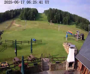 Skiareál Horní Podluží - Nástupní stanice vleků Horní Podluží - 17.6.2025 v 07:30