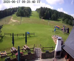 Skiareál Horní Podluží - Nástupní stanice vleků Horní Podluží - 17.6.2025 v 10:30
