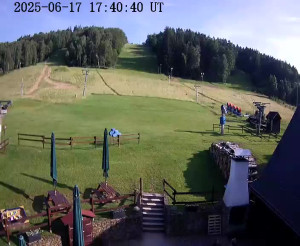 Skiareál Horní Podluží - Nástupní stanice vleků Horní Podluží - 17.6.2025 v 18:45