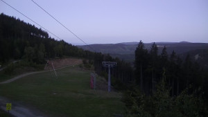 Skiareál Klínovec - Sjezdovka Jáchymovská, lanovka Prima Express - 23.5.2025 v 04:45