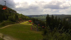 Skiareál Klínovec - Sjezdovka Jáchymovská, lanovka Prima Express - 23.5.2025 v 11:45