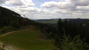 Skiareál Klínovec - Sjezdovka Jáchymovská, lanovka Prima Express - 23.5.2025 v 13:45