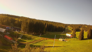Skiareál Klínovec - Sjezdovka Pařezovka, lanovka CineStar Express - 23.5.2025 v 06:45