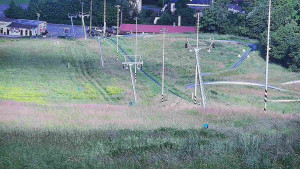 Skiareál Hlubočky - Horní část sjezdovky skiareálu Hlubočky - 17.6.2025 v 08:35