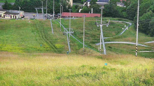 Skiareál Hlubočky - Horní část sjezdovky skiareálu Hlubočky - 17.6.2025 v 08:50