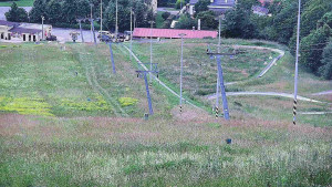Skiareál Hlubočky - Horní část sjezdovky skiareálu Hlubočky - 17.6.2025 v 13:55