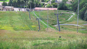 Skiareál Hlubočky - Horní část sjezdovky skiareálu Hlubočky - 17.6.2025 v 15:55