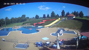 Koupaliště Dačice - Tobogány a zábavní bazén - 20.6.2025 v 08:45