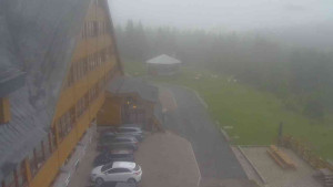 Sporthotel Kurzovní - Parkoviště a hlavní vchod - 17.6.2025 v 05:10
