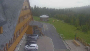 Sporthotel Kurzovní - Parkoviště a hlavní vchod - 17.6.2025 v 05:55