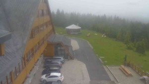 Sporthotel Kurzovní - Parkoviště a hlavní vchod - 17.6.2025 v 08:00