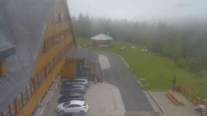 Sporthotel Kurzovní - Parkoviště a hlavní vchod - 17.6.2025 v 08:35