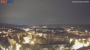 Město Banská Bystrica - Pohled od Sásové-Rudlové - 17.6.2025 v 00:45
