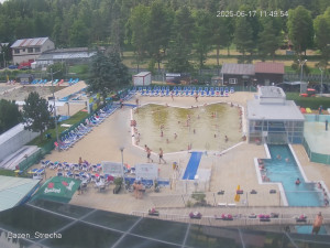 Termální koupaliště Vrbov - Celkový pohled - 17.6.2025 v 12:00