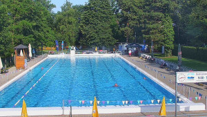 Koupaliště Bystřice pod Hostýnem - Bazén - 17.6.2025 v 08:15