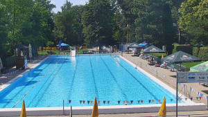 Koupaliště Bystřice pod Hostýnem - Bazén - 17.6.2025 v 13:45