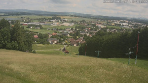 Ski areál Dlouhoňovice - Sjezdovka - 17.6.2025 v 11:45