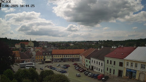 Město Dačice - Palackého náměstí - 17.6.2025 v 10:45