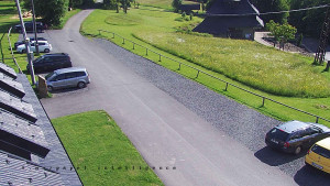 Horský hotel Čarták na Soláni - Hotel Čarták – parkoviště - 17.6.2025 v 08:45