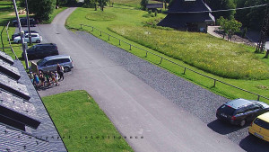 Horský hotel Čarták na Soláni - Hotel Čarták – parkoviště - 17.6.2025 v 09:05