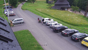 Horský hotel Čarták na Soláni - Hotel Čarták – parkoviště - 17.6.2025 v 10:20