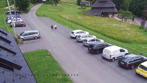 Horský hotel Čarták na Soláni - Hotel Čarták – parkoviště - 17.6.2025 v 10:55
