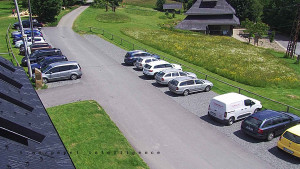 Horský hotel Čarták na Soláni - Hotel Čarták – parkoviště - 17.6.2025 v 11:55