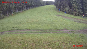 Skiareál Klepáčov - Červená sjezdovka - 17.6.2025 v 04:45