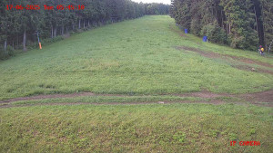 Skiareál Klepáčov - Červená sjezdovka - 17.6.2025 v 05:45