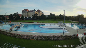 Městská plovárna Louka - Bazén - 17.6.2025 v 05:30