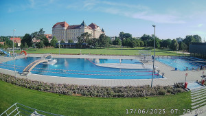 Městská plovárna Louka - Bazén - 17.6.2025 v 07:30