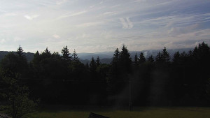 Horský hotel Čarták na Soláni - Panorama Javorníků - 17.6.2025 v 07:05