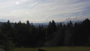 Horský hotel Čarták na Soláni - Panorama Javorníků - 17.6.2025 v 07:35