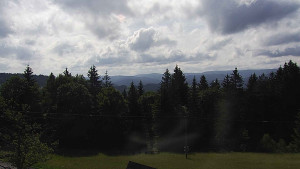 Horský hotel Čarták na Soláni - Panorama Javorníků - 17.6.2025 v 08:55